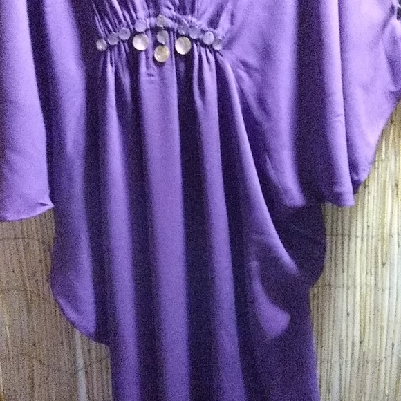 Vacation / Staycation Dress - Picture 4 of 7